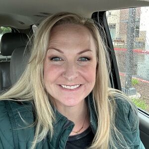 Meet your Posher, Stacy